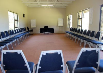 rustic-venues-small-conference-12